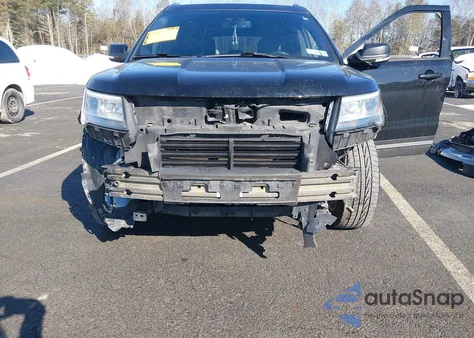 2017 Ford Explorer Xlt z USA, uszkodzony, nr VIN 1FM5K8D83HGD33483